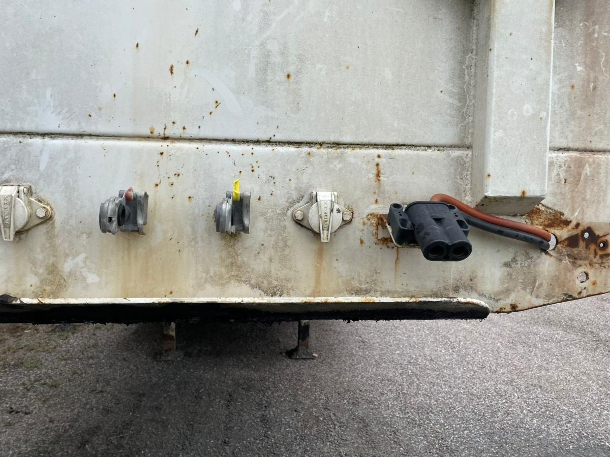 Semi-remorque surbaissé Verem