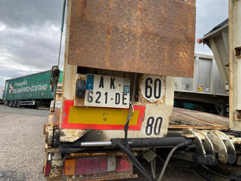 Semi-remorque surbaissé Verem