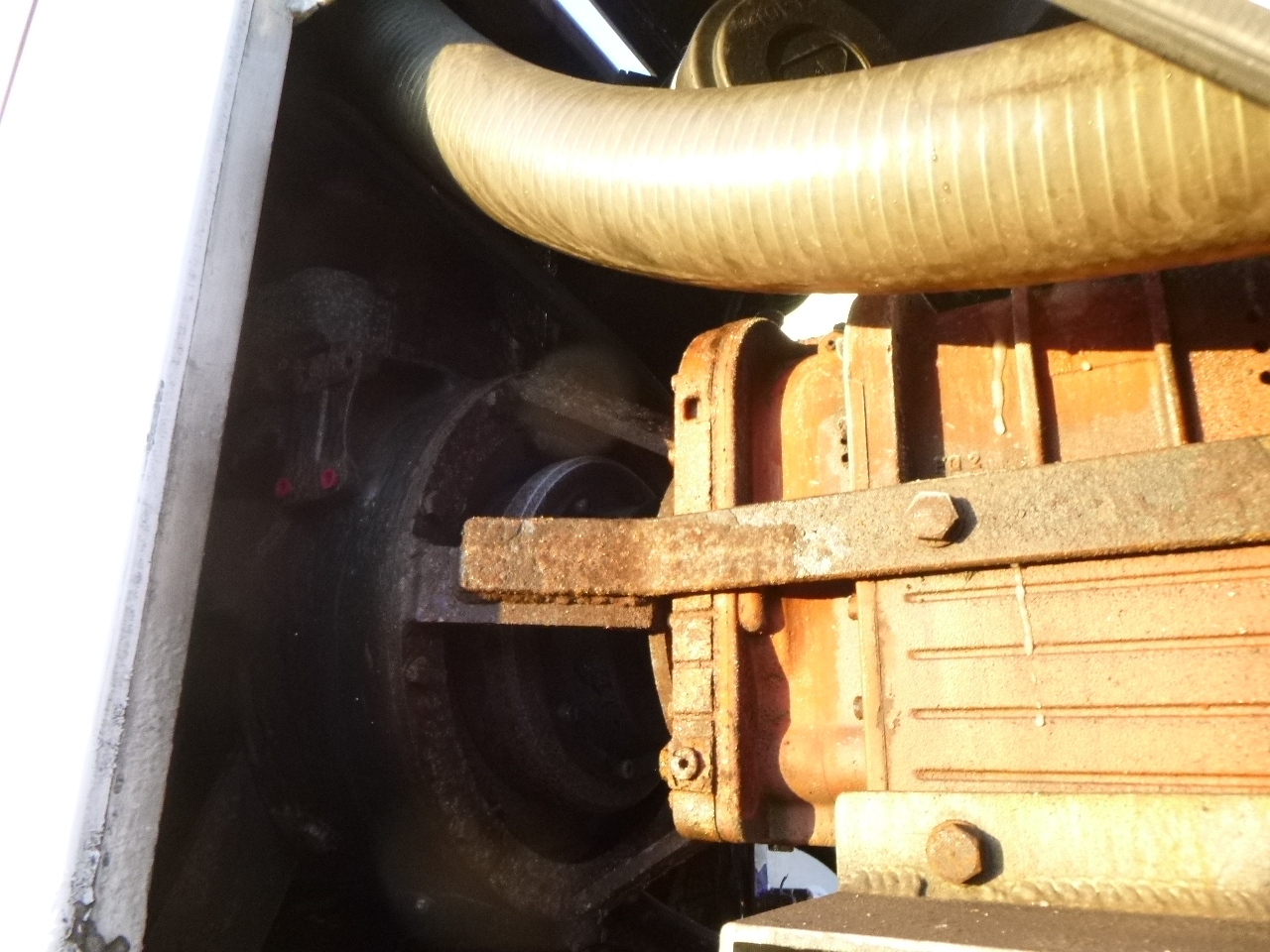 Semi-remorque citerne pour transport de farine Spitzer Powder tank alu 37 m3 + engine/compressor: photos 19