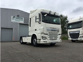 Tracteur routier DAF 460