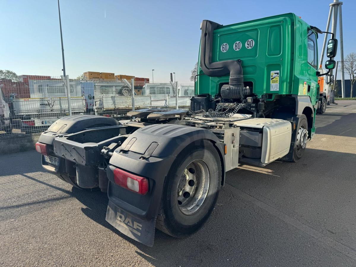 Tracteur routier DAF CF 460