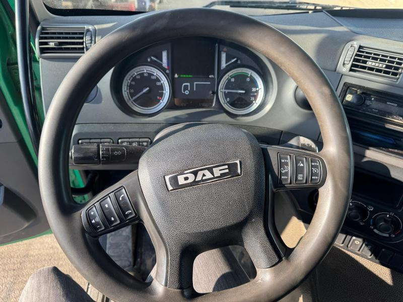 Tracteur routier DAF CF 460