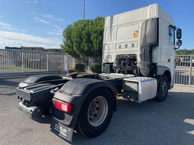 Tracteur routier DAF XF105