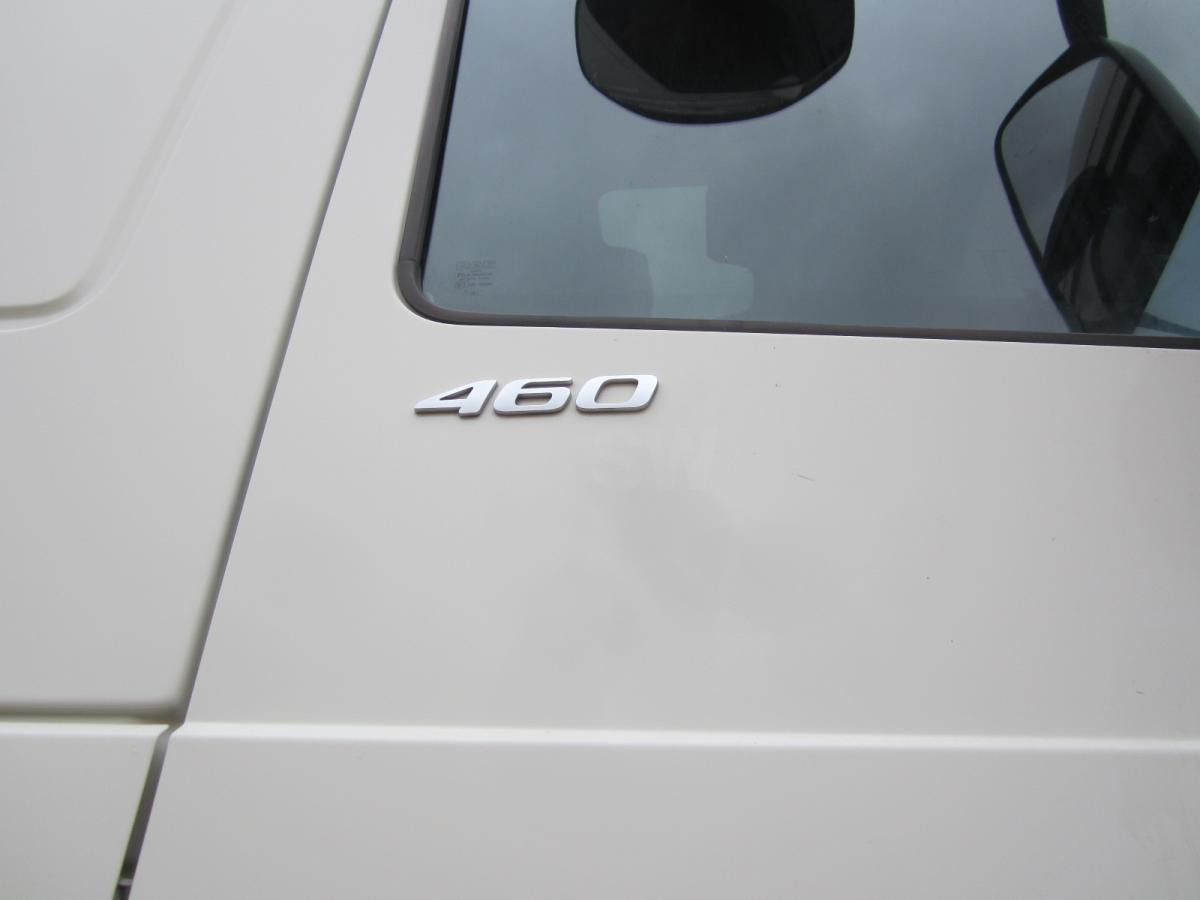 Tracteur routier DAF XF105 460