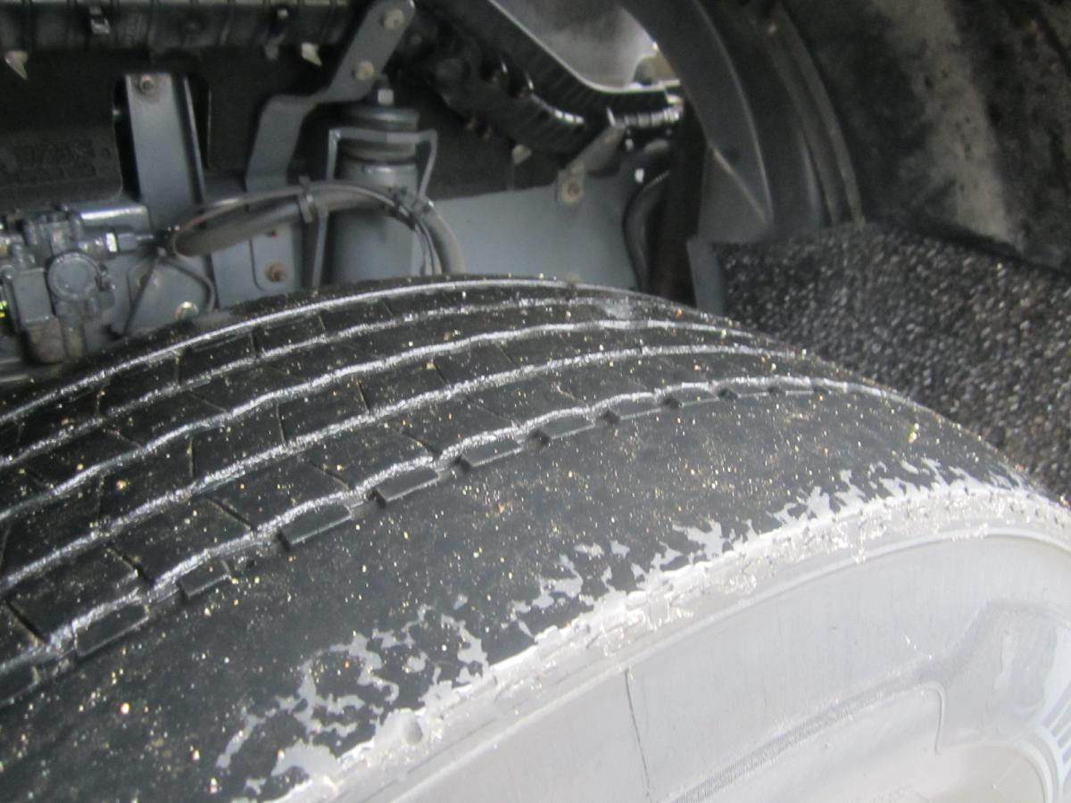 Tracteur routier DAF XF105 460