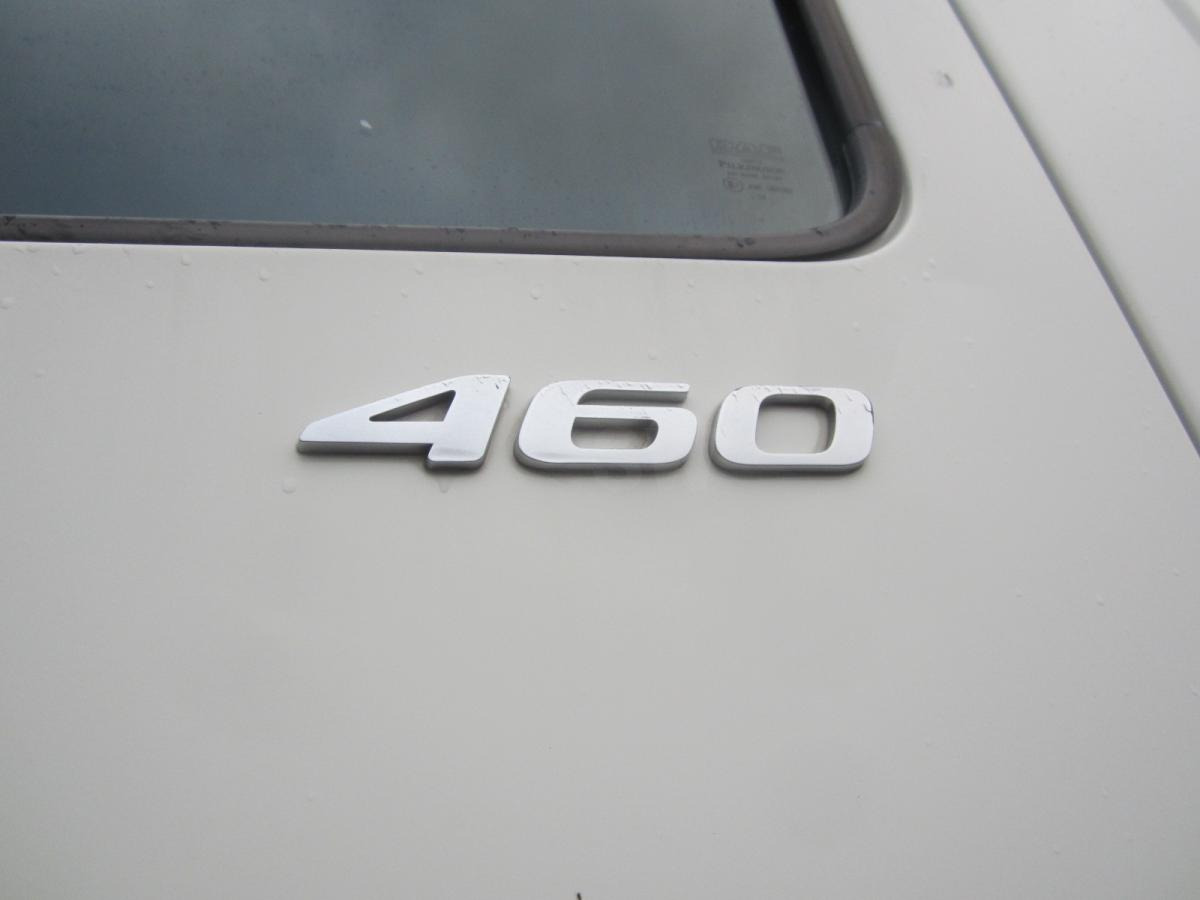 Tracteur routier DAF XF105 460