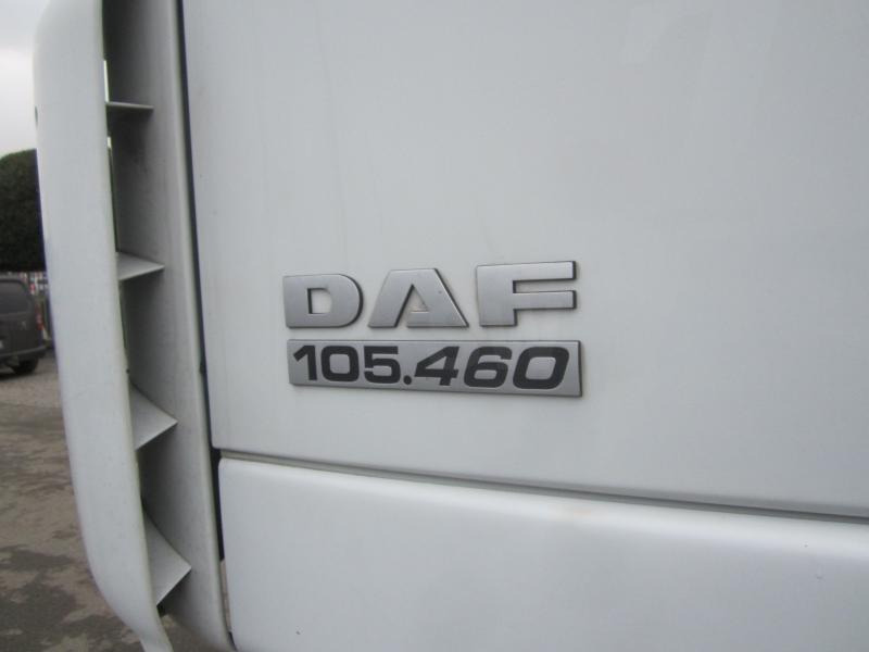 Tracteur routier DAF XF105 460