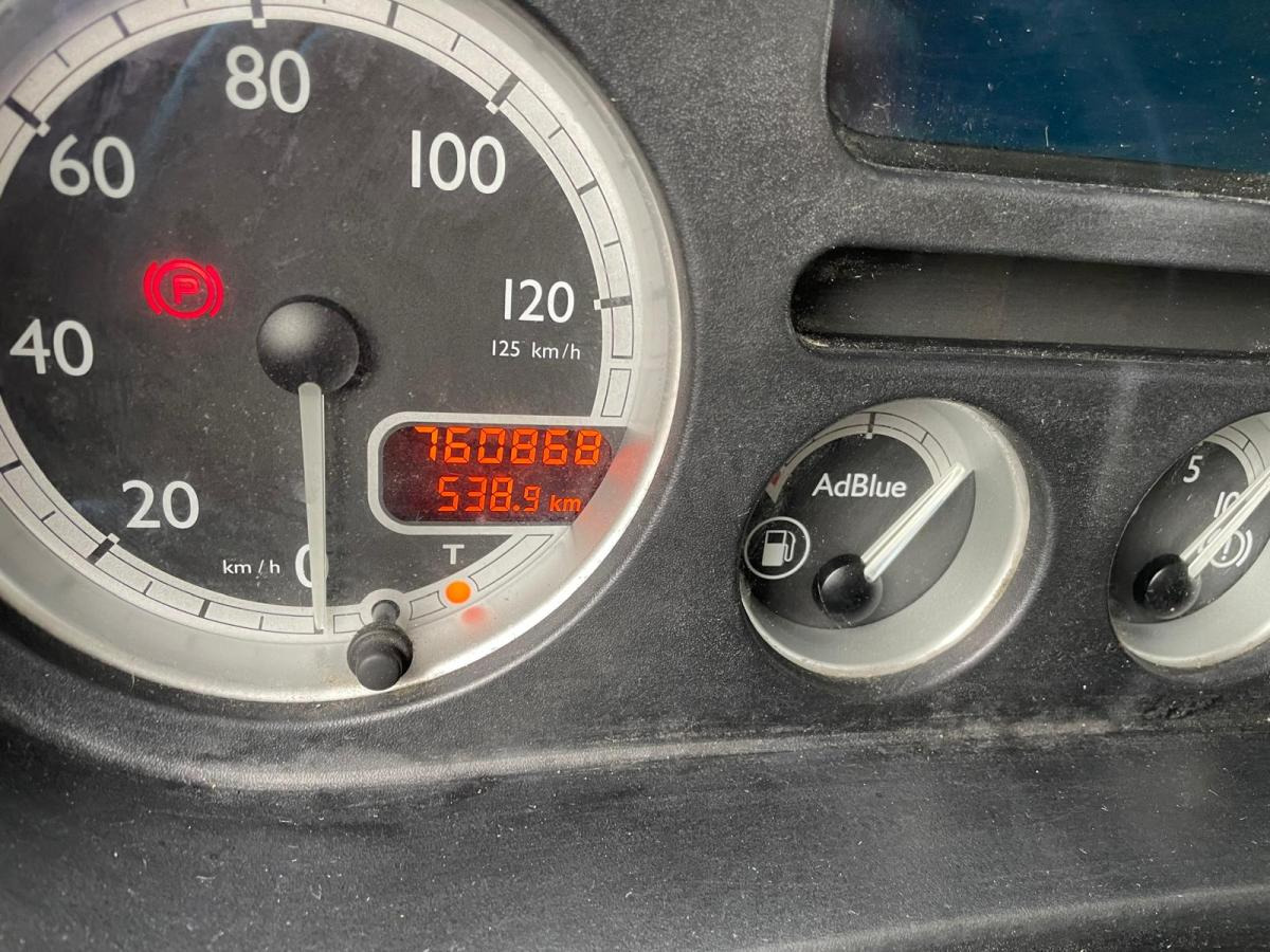 Tracteur routier DAF XF105 460