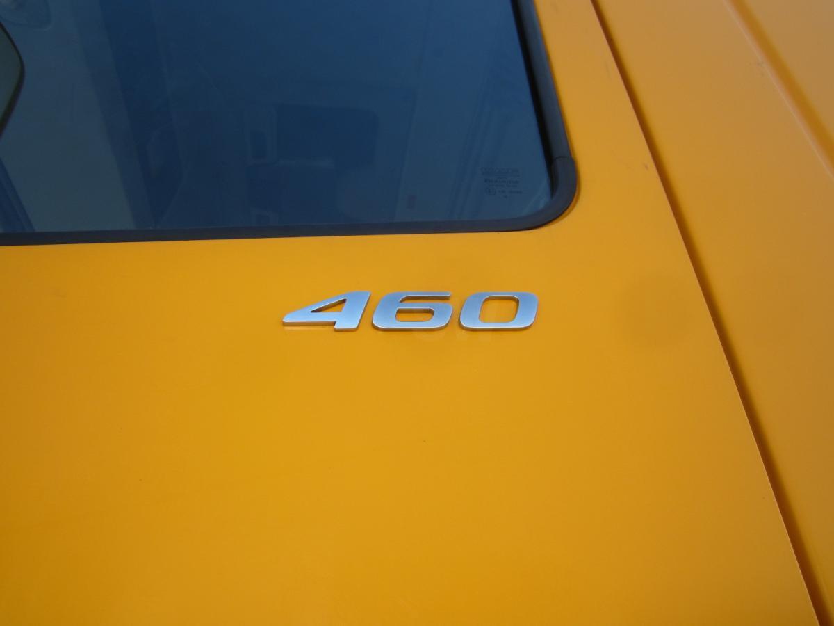 Tracteur routier DAF XF105 460