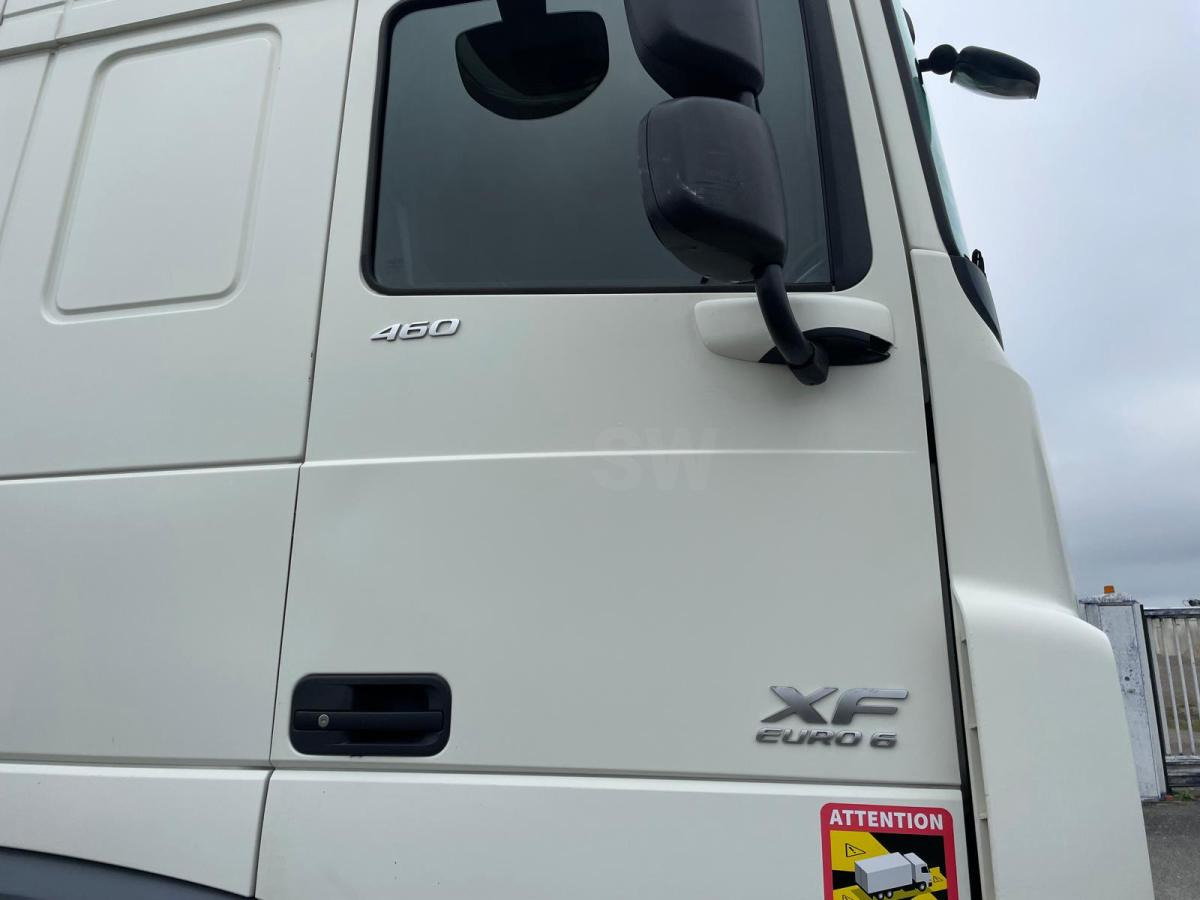 Tracteur routier DAF XF460