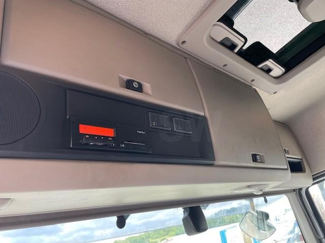 Tracteur routier DAF XF 460