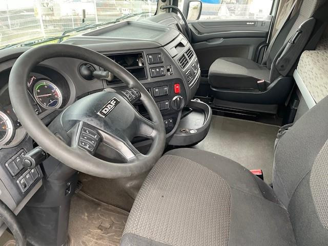 Tracteur routier DAF XF 460