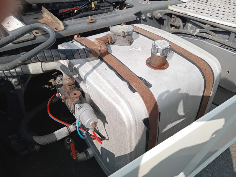 Tracteur routier DAF XF 460