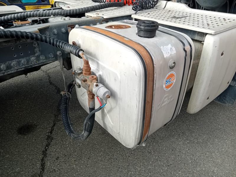 Tracteur routier DAF XF 460