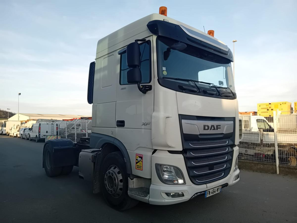 Tracteur routier DAF XF 480