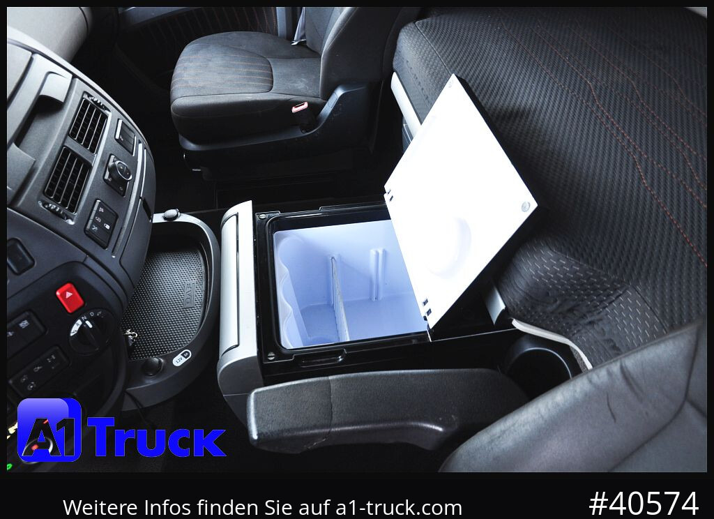 Tracteur routier DAF XF 530 SSC, Volumen, vers.Sattelplatte, Intarder, Standklima,