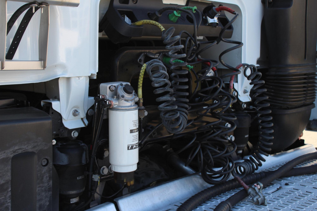 Tracteur routier Daf 530 SSC  Retarder  Kühlbox  2 Tanks  Standklima