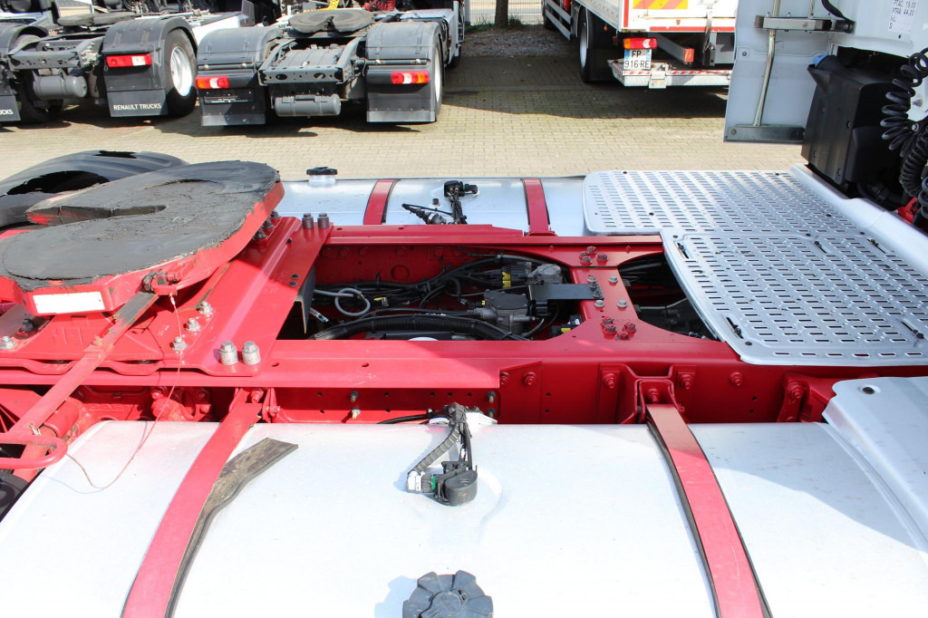 Tracteur routier Daf 530 SSC Retarder Kühlbox 2 Tanks Standklima