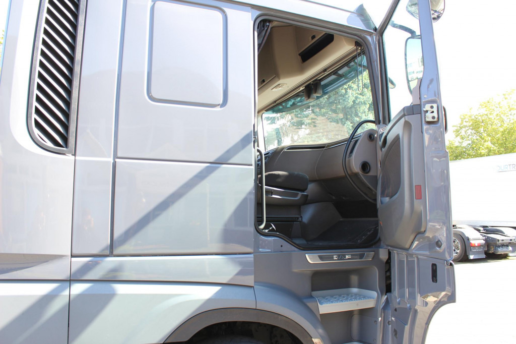 Tracteur routier Daf XF  530 SC  Retarder ACC LDWS Kühlbox Vollspoiler