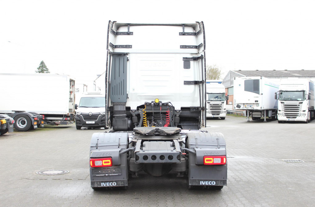 Tracteur routier Iveco S-Way 510 Retarder Standklima Navi Kühlbox
