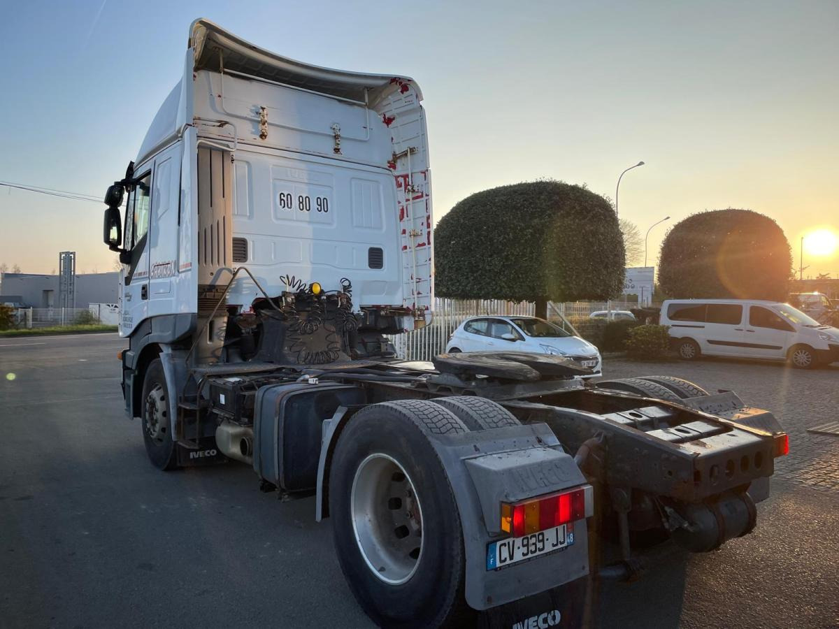 Tracteur routier Iveco Stralis 560