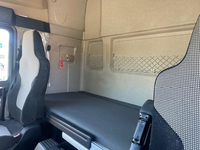 Tracteur routier MAN TGX 18.500