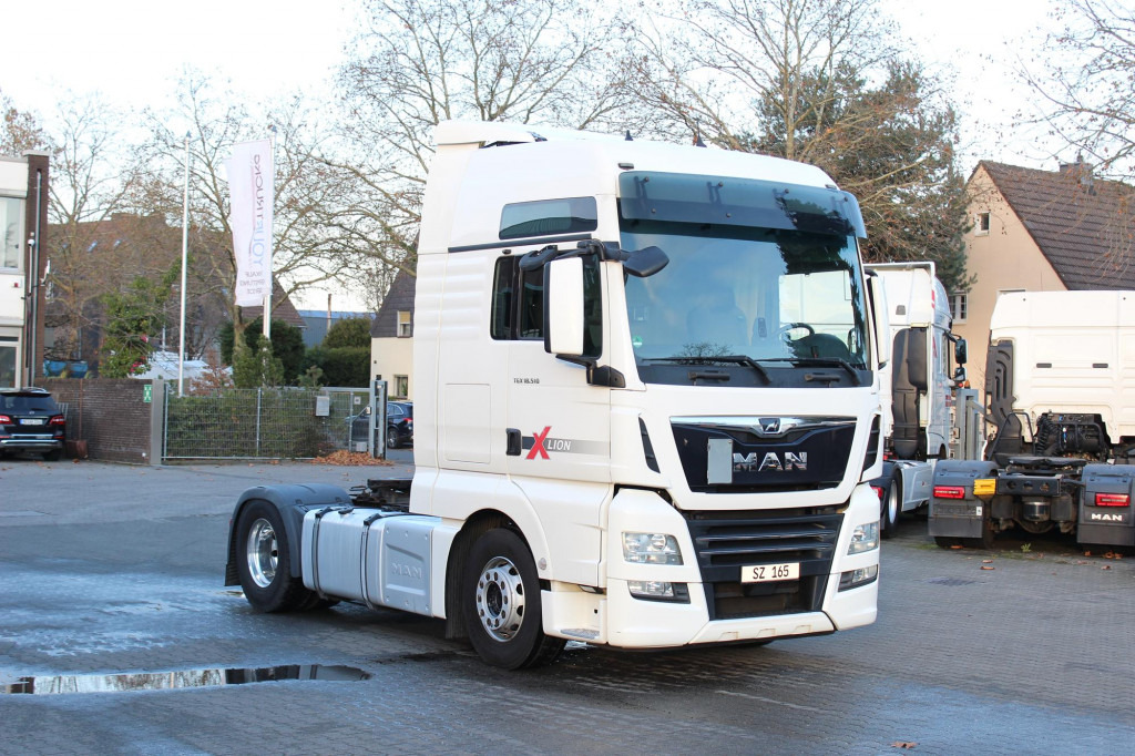 Tracteur routier MAN TGX 18.510 E6 XXL Retarder Kühlbox Navi