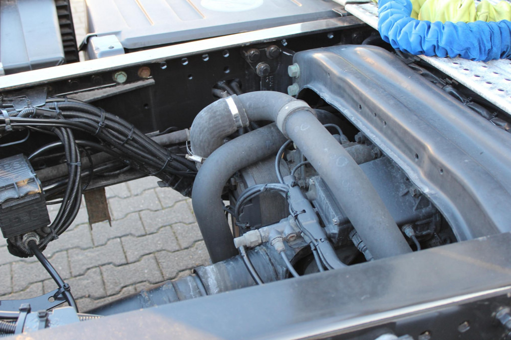 Tracteur routier MAN TGX 18.510 E6 XXL Retarder Kühlbox Navi