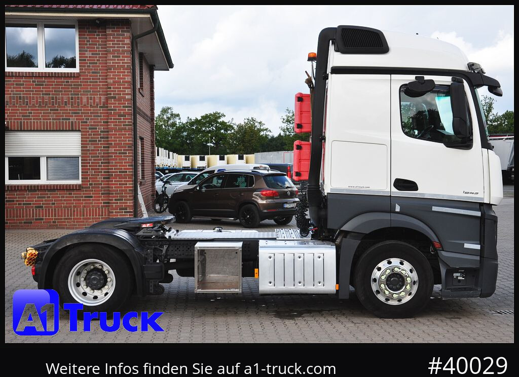 Tracteur routier MERCEDES-BENZ 1843 StreamSpace GGVS ADR FL AT