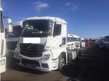 Tracteur routier Mercedes Actros 1843
