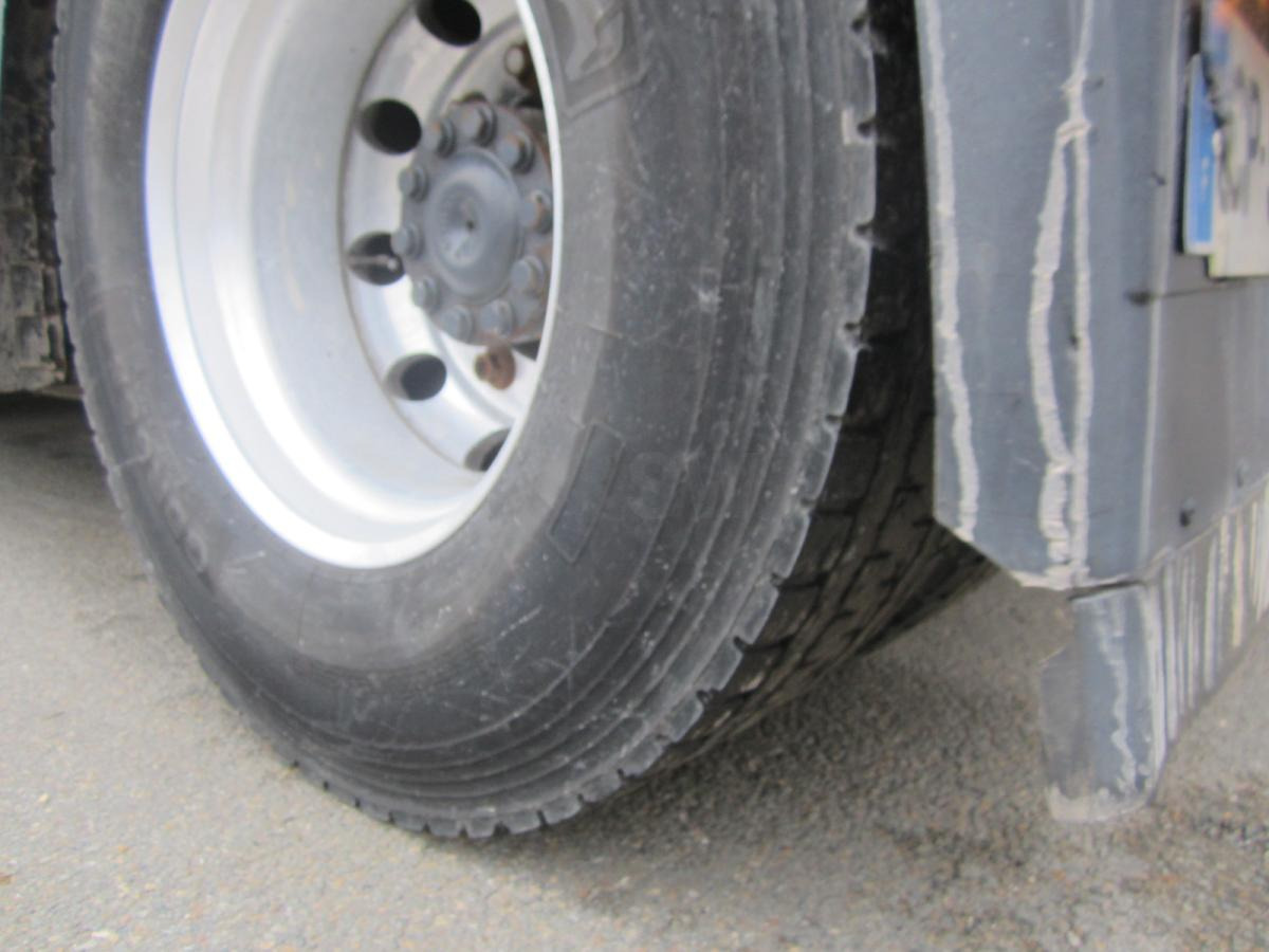 Tracteur routier Mercedes Actros 1845