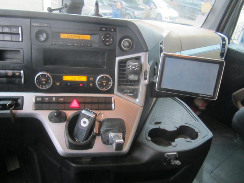 Tracteur routier Mercedes Actros 1845