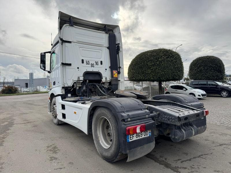 Tracteur routier Mercedes Actros 1845