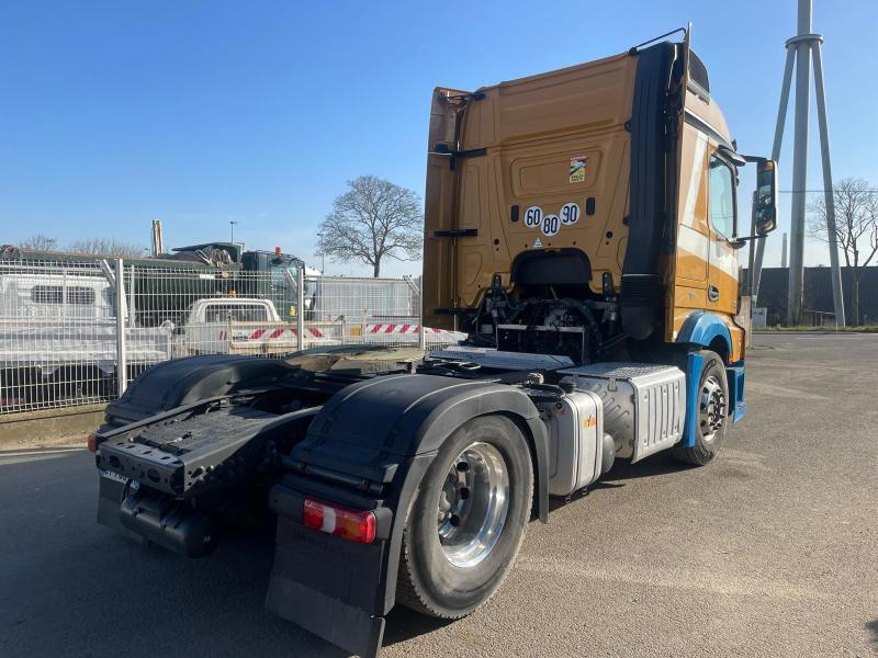 Tracteur routier Mercedes Actros 1845