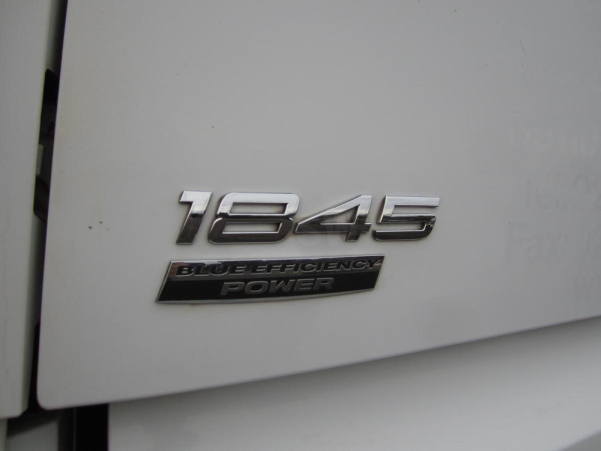 Tracteur routier Mercedes Actros 1845