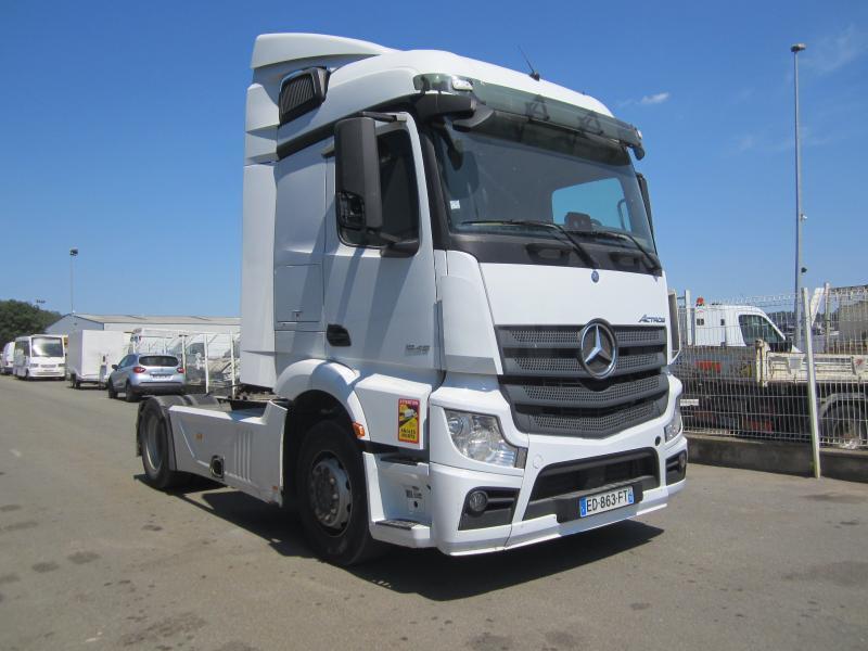 Tracteur routier Mercedes Actros 1845