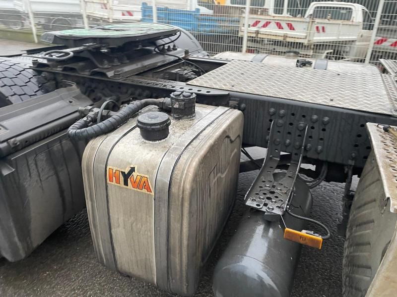 Tracteur routier Mercedes Actros 1845