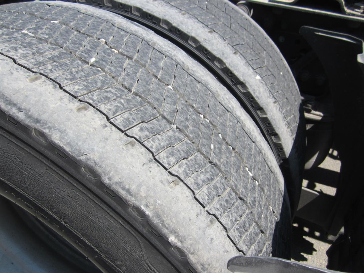 Tracteur routier Mercedes Actros 1845