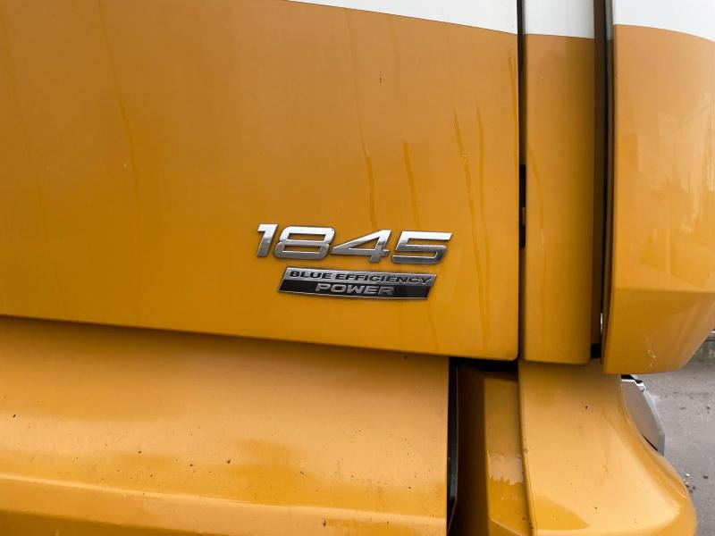 Tracteur routier Mercedes Actros 1845