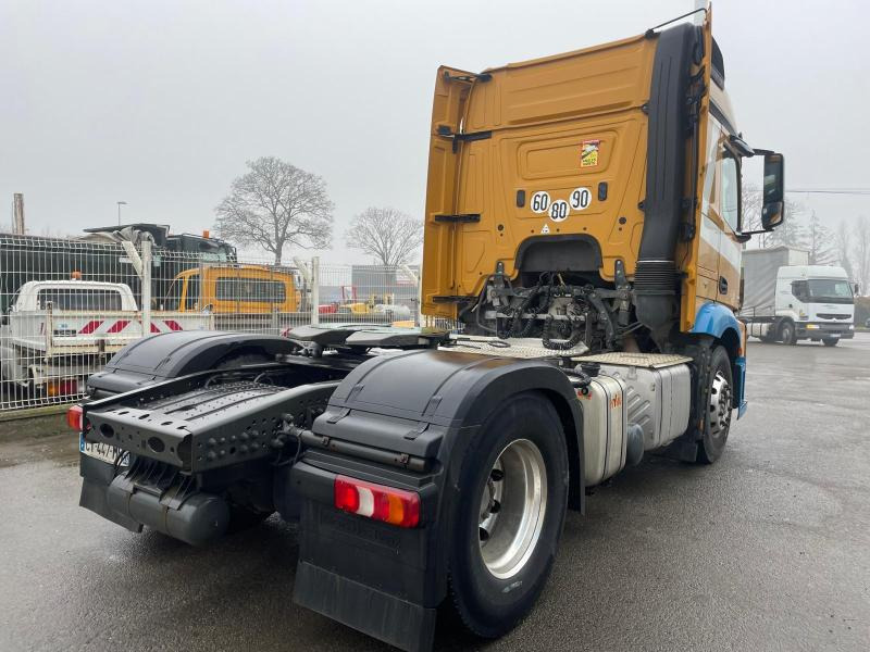 Tracteur routier Mercedes Actros 1845