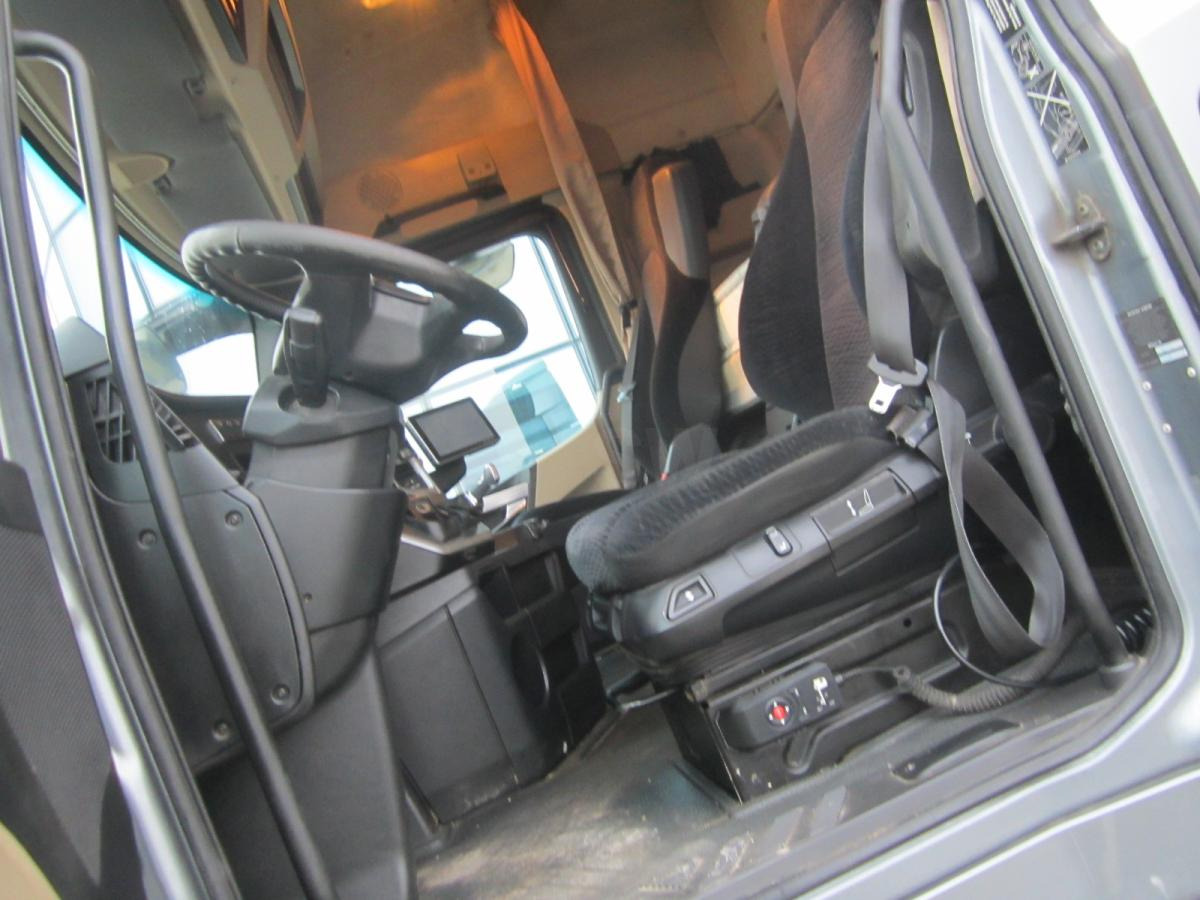 Tracteur routier Mercedes Actros 1845