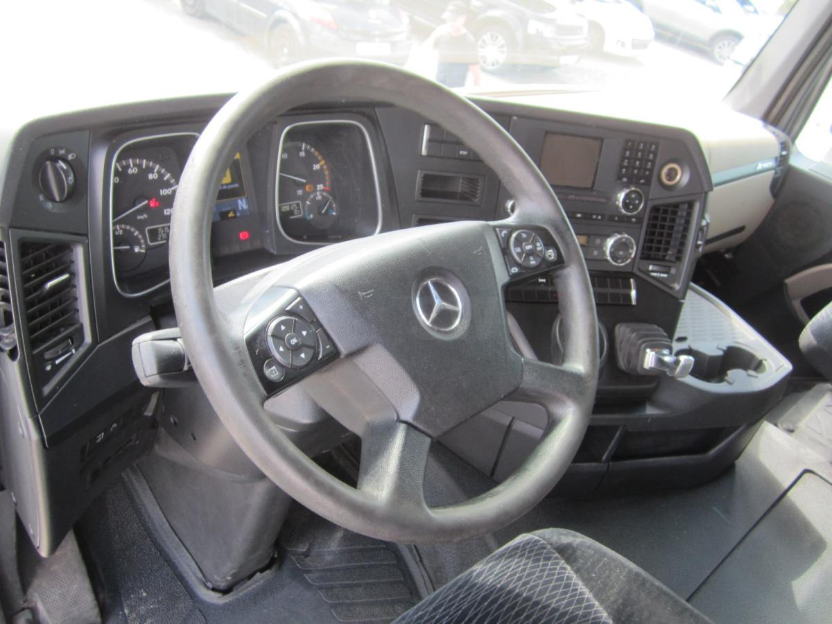 Tracteur routier Mercedes Actros 1845