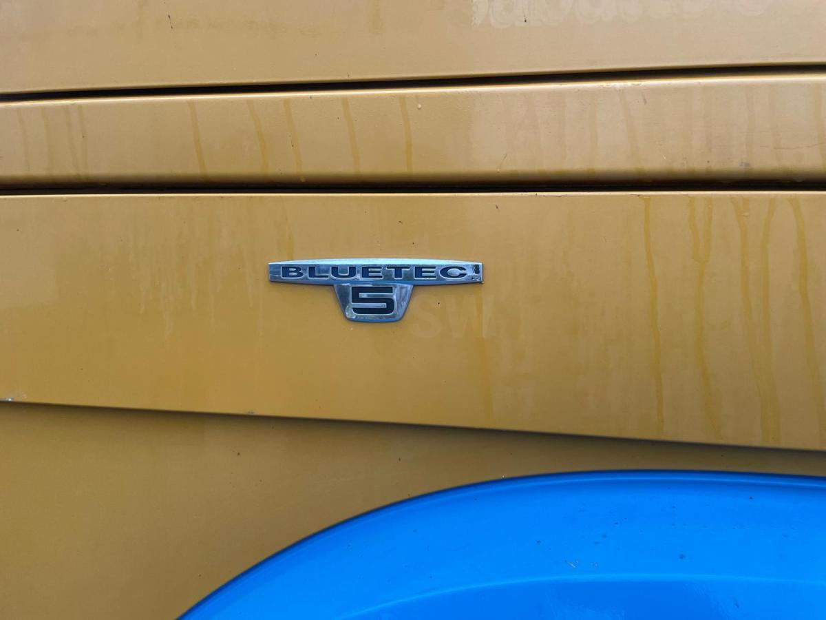 Tracteur routier Mercedes Actros 1845