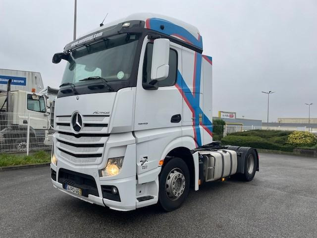Tracteur routier Mercedes Actros 1845
