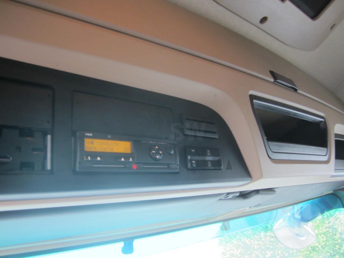 Tracteur routier Mercedes Actros 1845