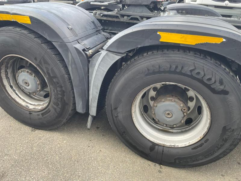 Tracteur routier Mercedes Arocs 3348