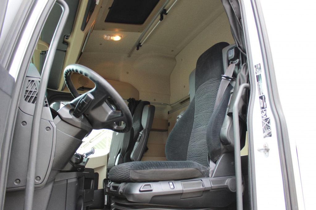 Tracteur routier Mercedes-Benz Actros 1845 E6   ACC  LDW  Kühlbox  Vollspoiler