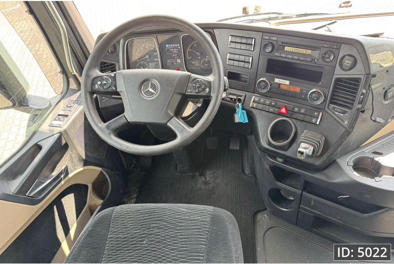 Tracteur routier Mercedes-Benz Actros 1845 GigaSpace, Euro 6, / Gigaspace