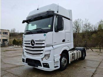 Tracteur routier Mercedes-Benz Actros 1845 Gigaspace: photos 1