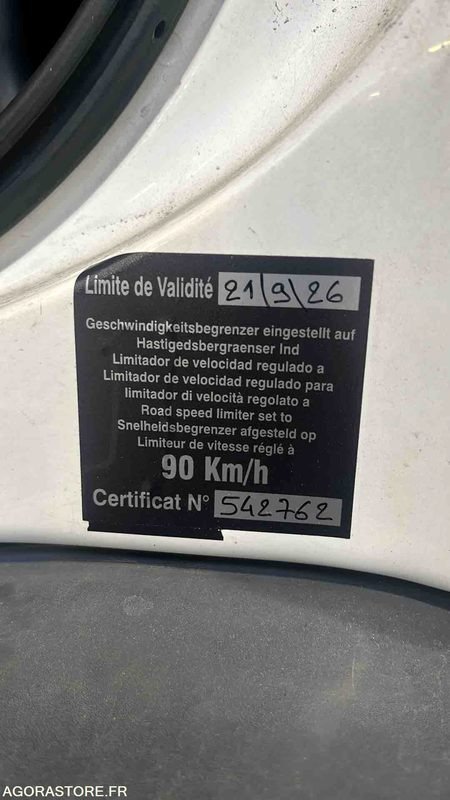 Tracteur routier RENAULT 29CHB1 PREMIUM - 2009 - 310214 KM - AC-252-JM